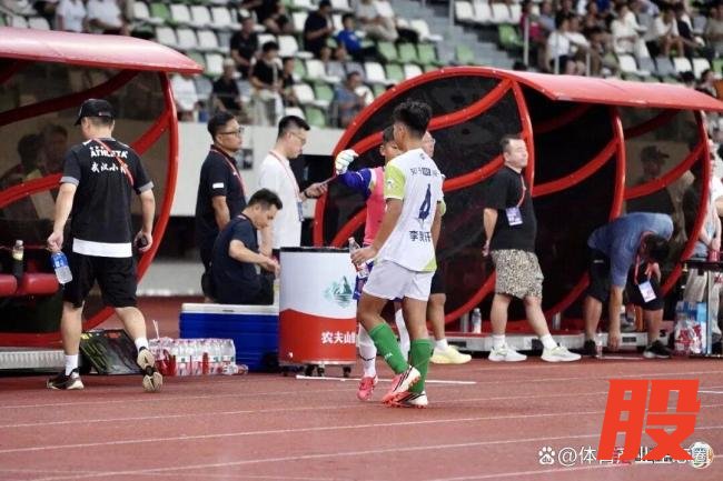 中国足球小将九年：一场社会化青训实验 曙光与挑战并存